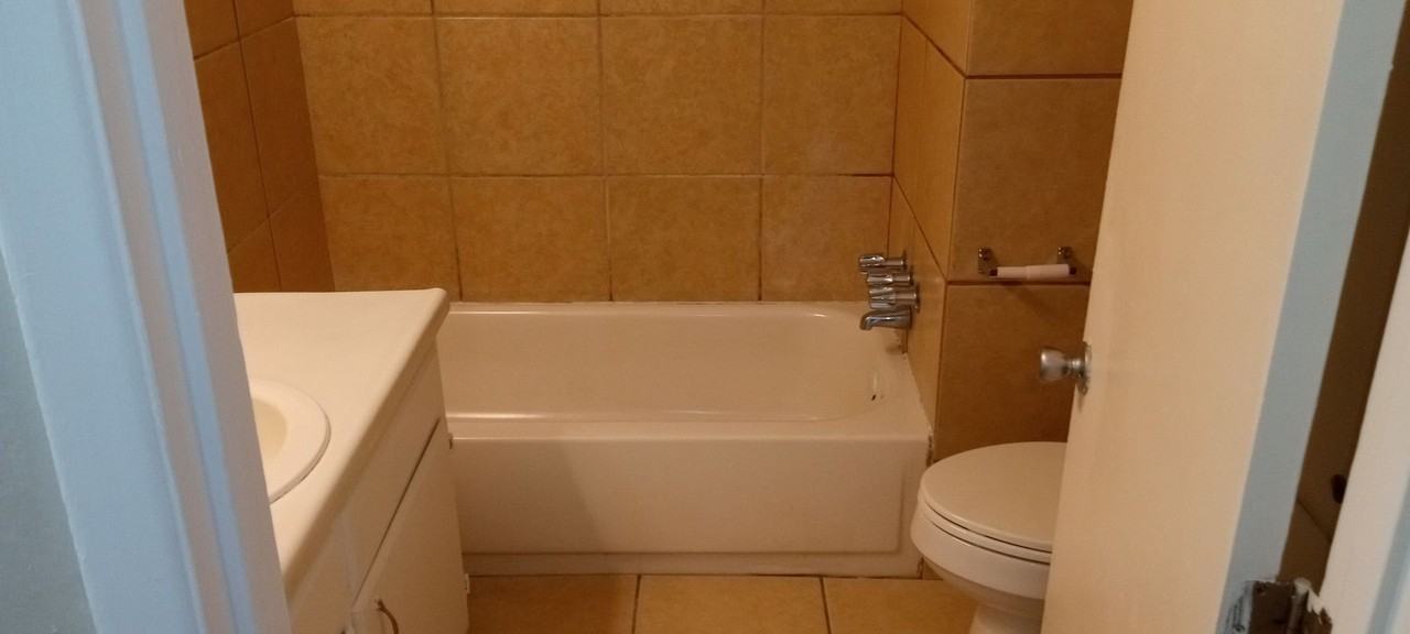 250 Cypress Lane - Photo 6 of 22