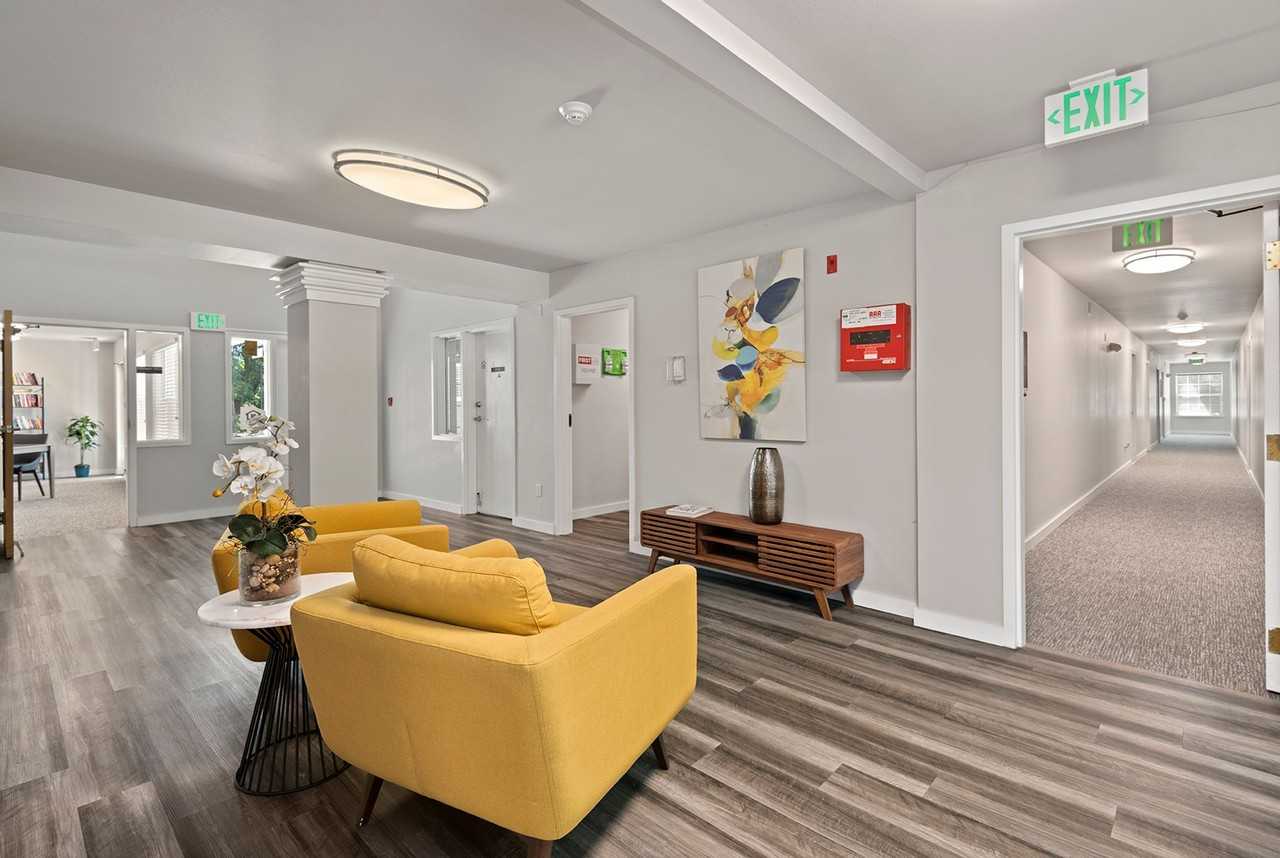 Wavied $250 Amin Fee | Fira Apartments | Gig Harbor, WA - Photo 2 of 12