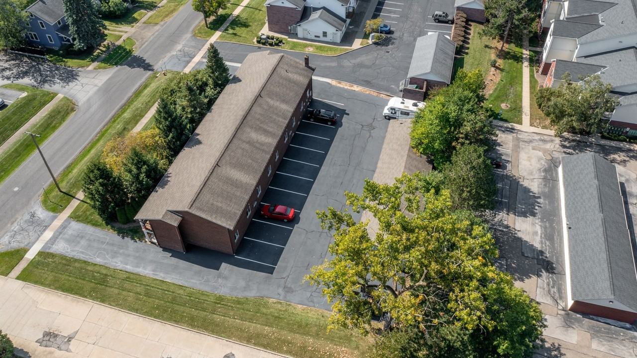 Center in the Falls - Photo 3 of 36