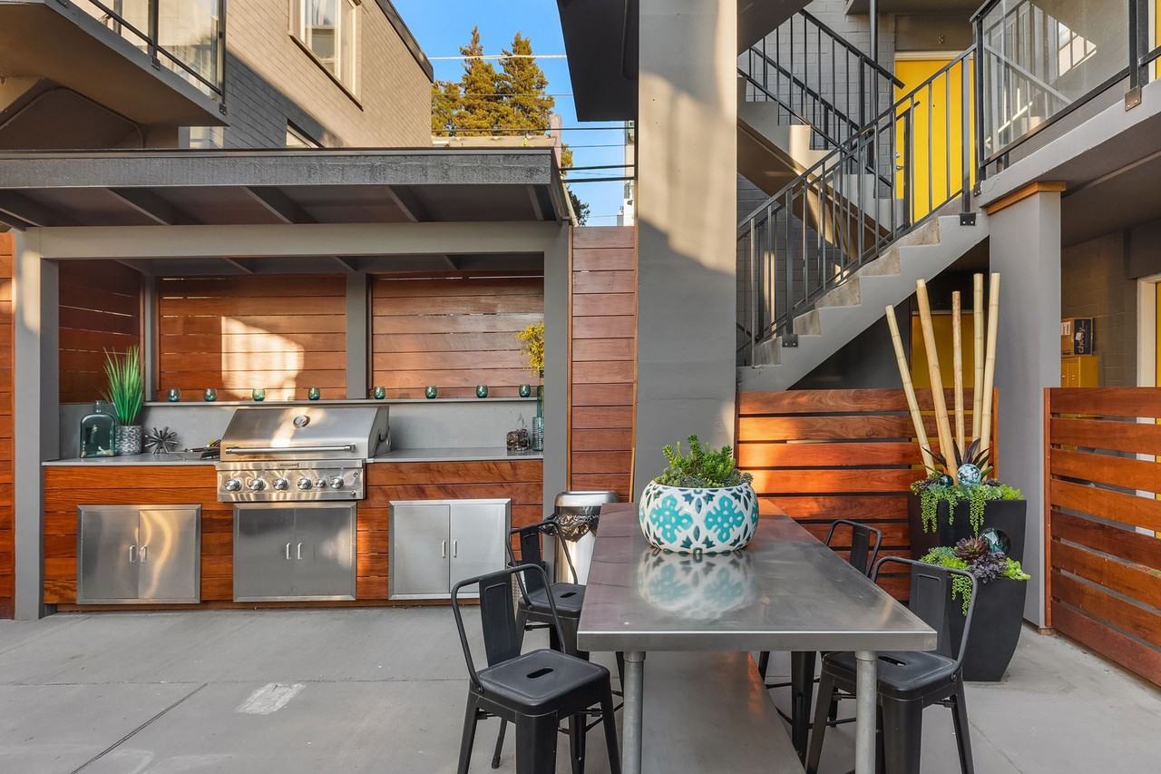 The Palms Apartments | 1 MONTH FREE! - Photo 3 of 28