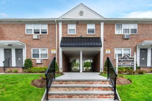 featured image of 340 Park St