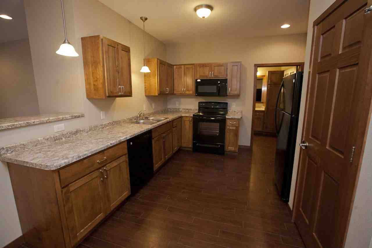 Firehouse Apts - Photo 5 of 22