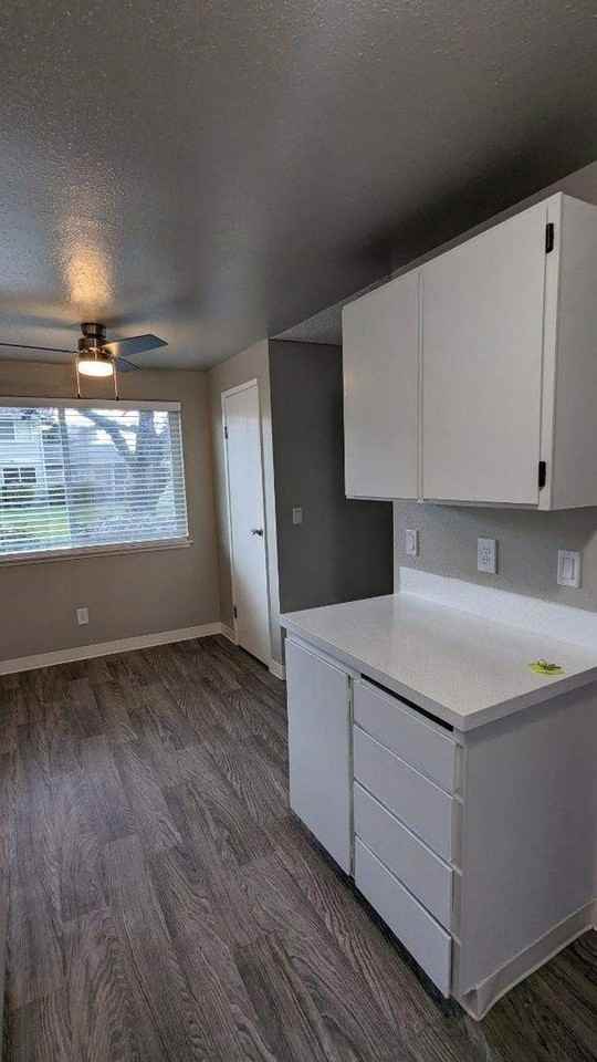 Stillwater Apartments - Photo 5 of 27