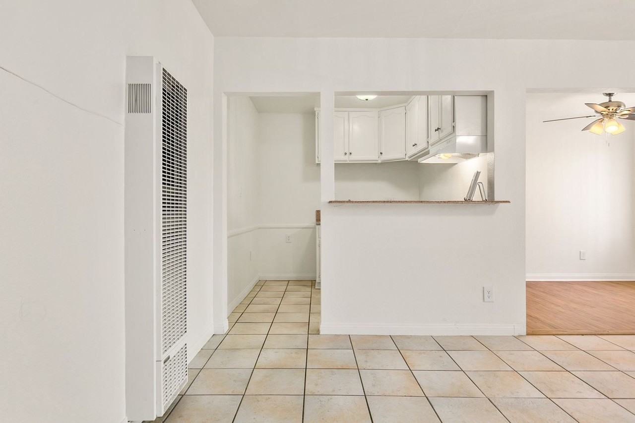 Ramona Street Apartments - Photo 6 of 21