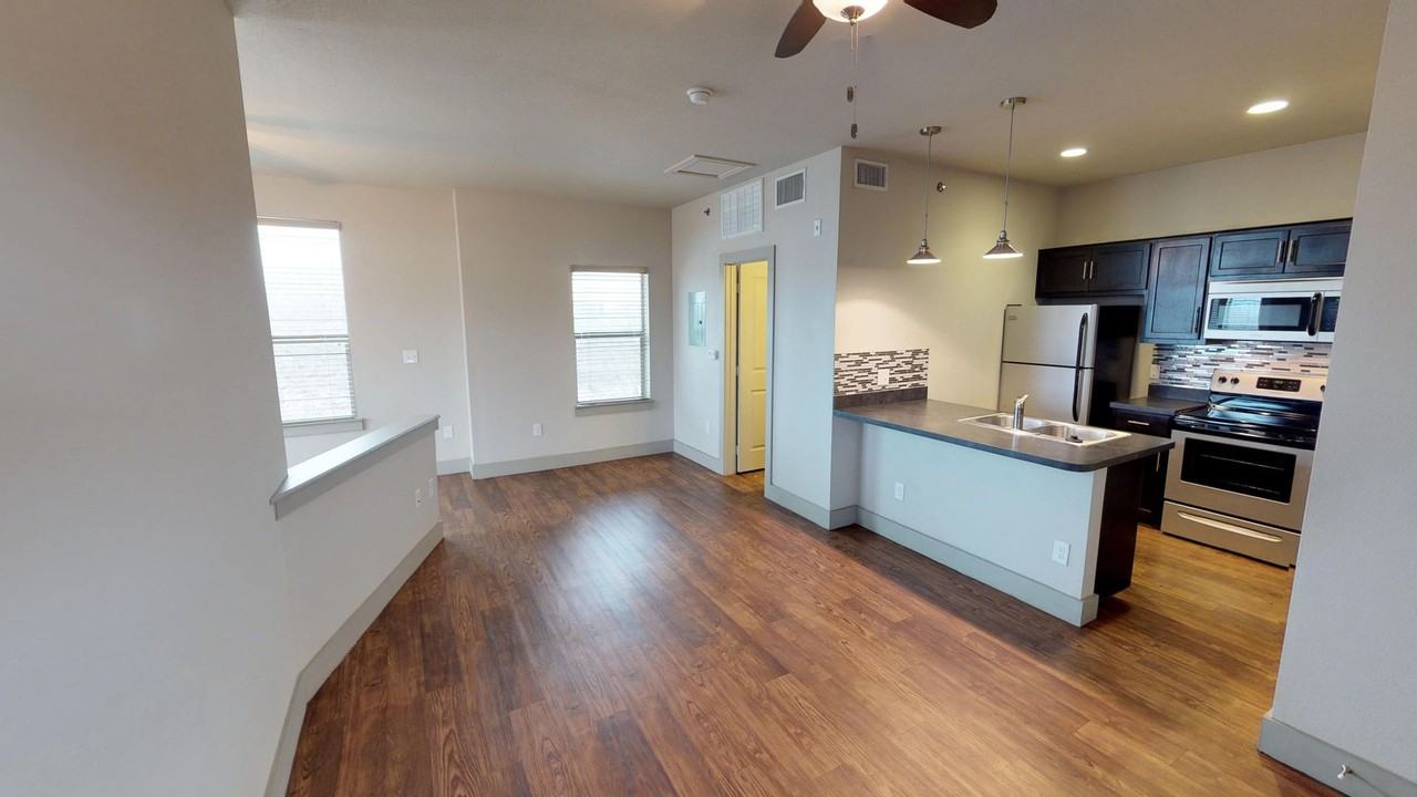 Greenlee Heights Apartments - Photo 4 of 21