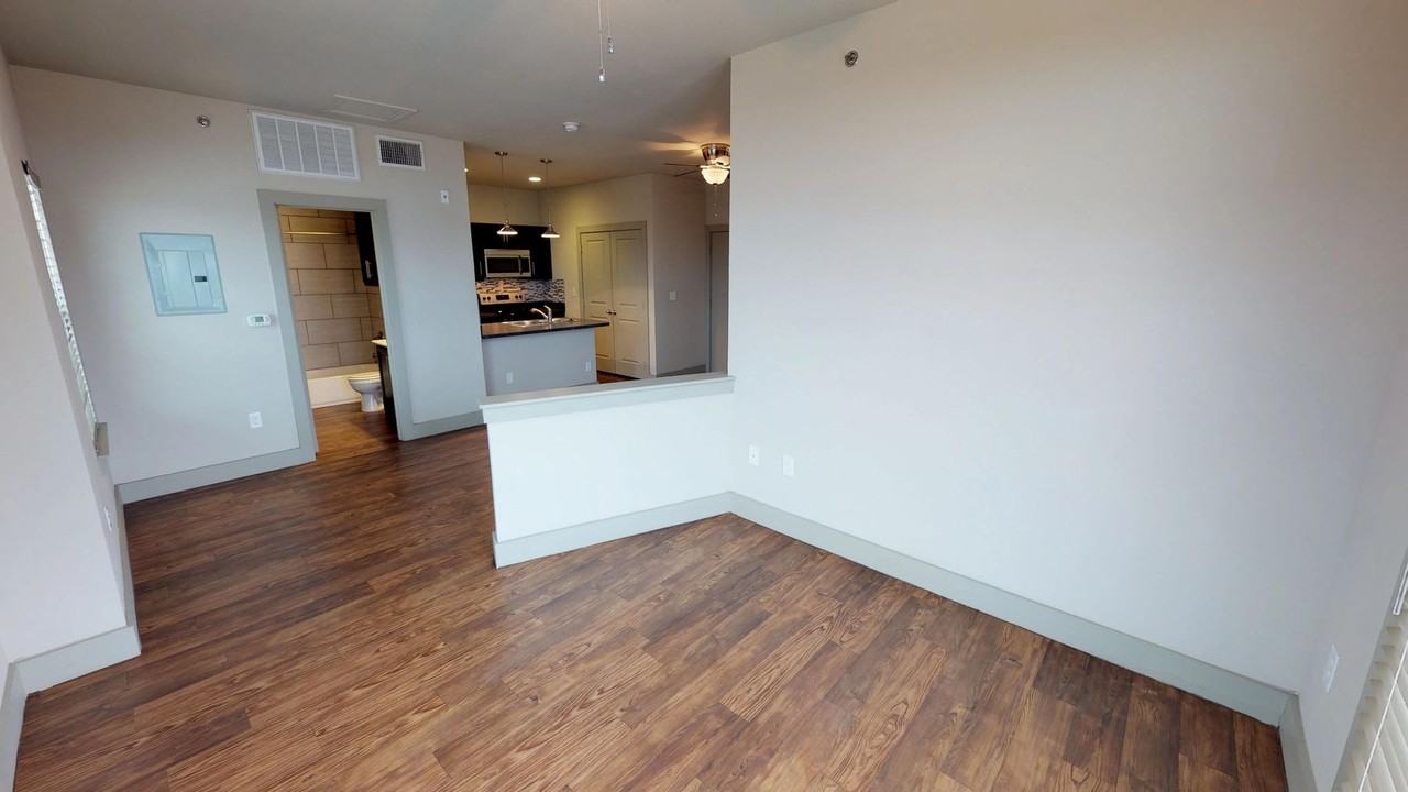 Greenlee Heights Apartments - Photo 5 of 21