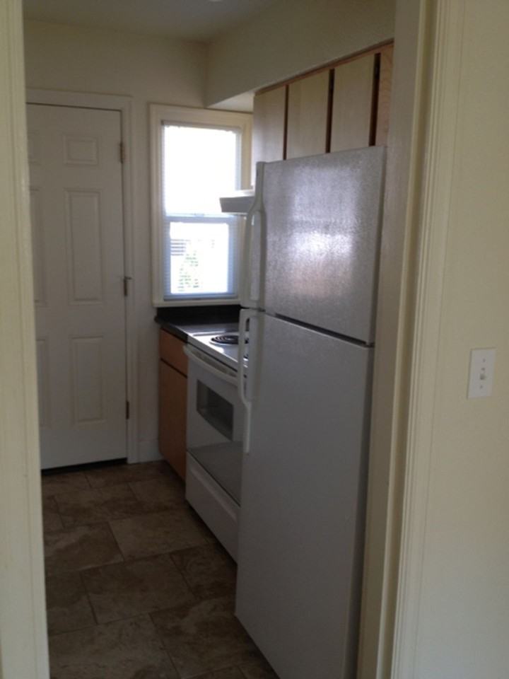 6617 6617 N Greeley  2 - Photo 7 of 23