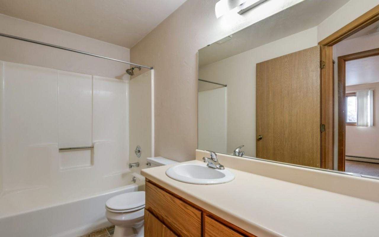 Pulaski - Photo 3 of 26