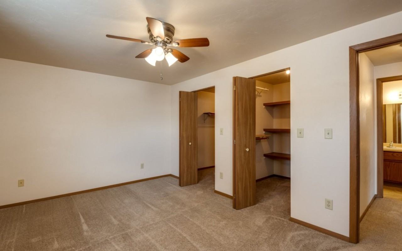 Pulaski - Photo 4 of 26