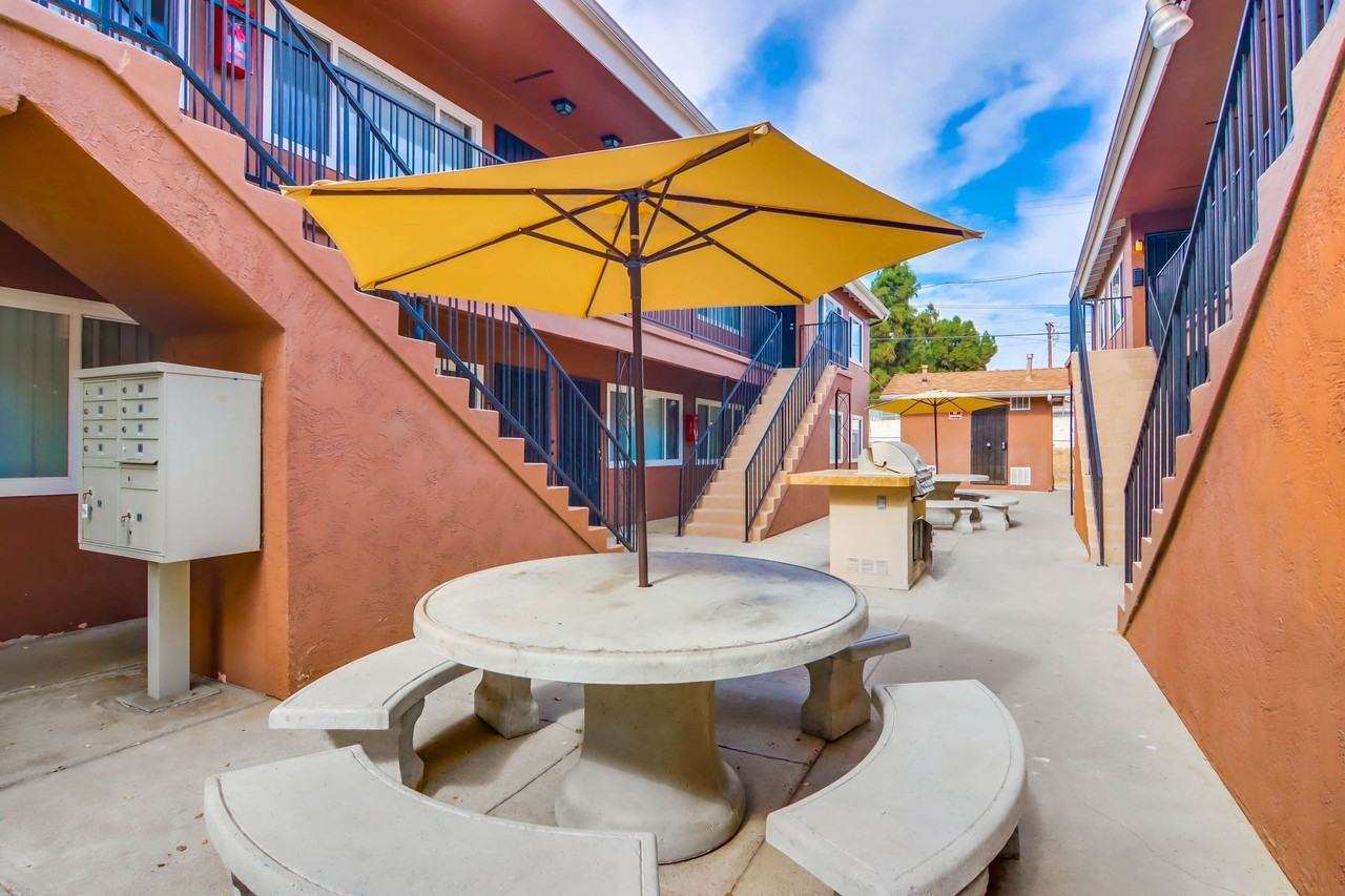 2216 Grand Avenue - Photo 2 of 8