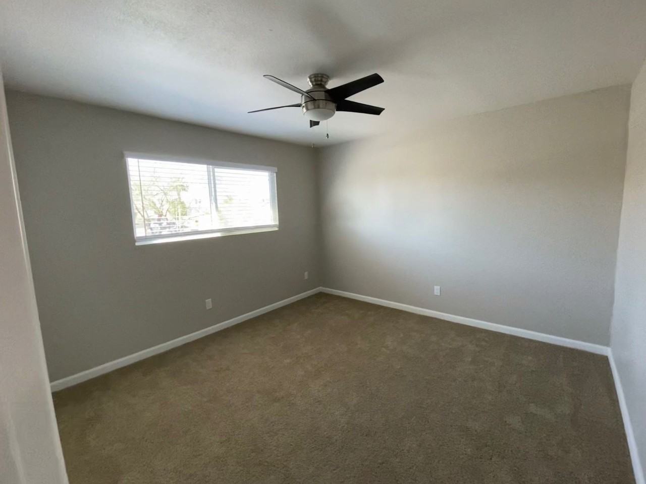 Park Ridge Apartments - Photo 6 of 32