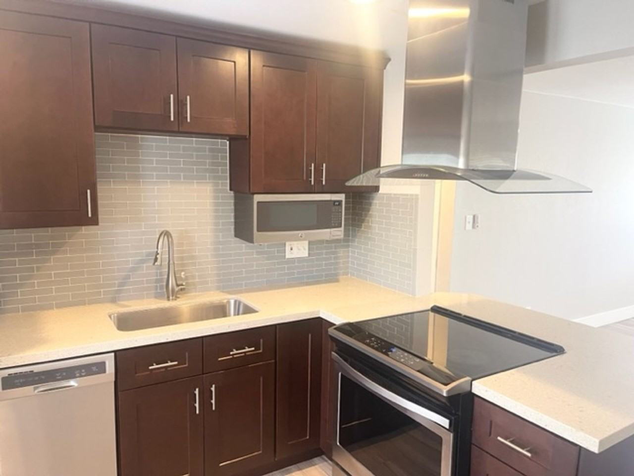 Belleview (7301) Apartments 7301 E Belleview St, Scottsdale, AZ 85257