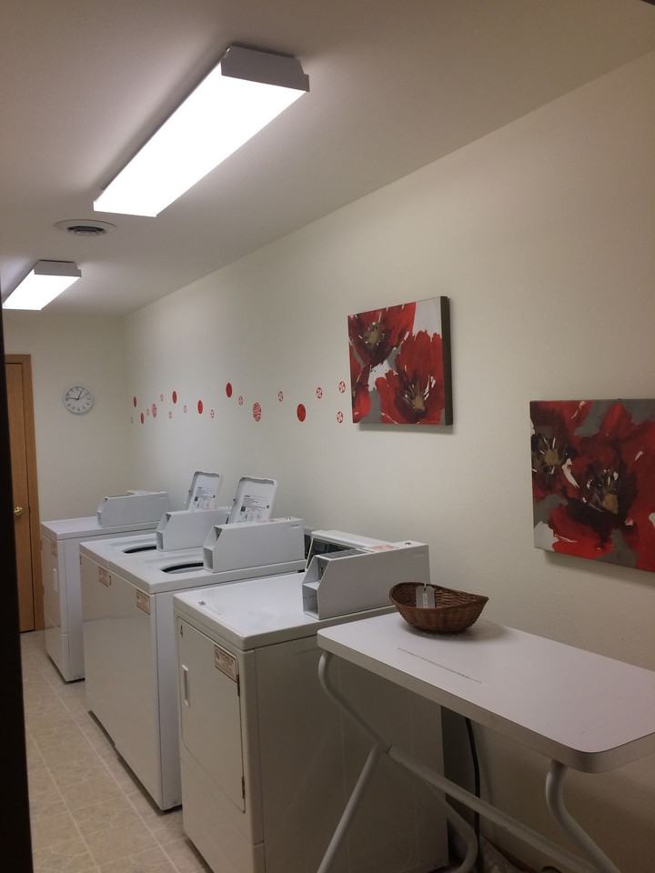 Prairie Meadows - Photo 4 of 10