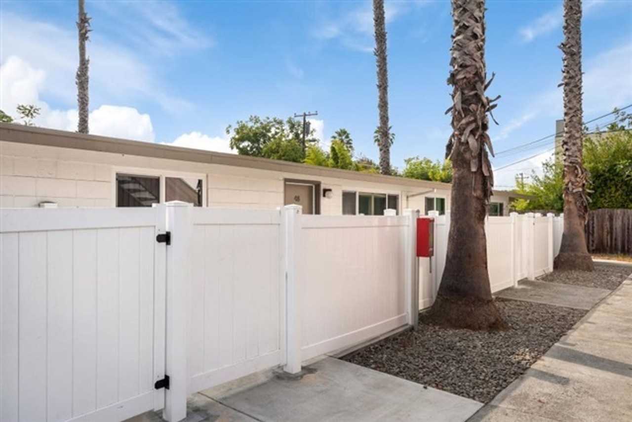 The Bungalow's at Ahwanee - Photo 7 of 20