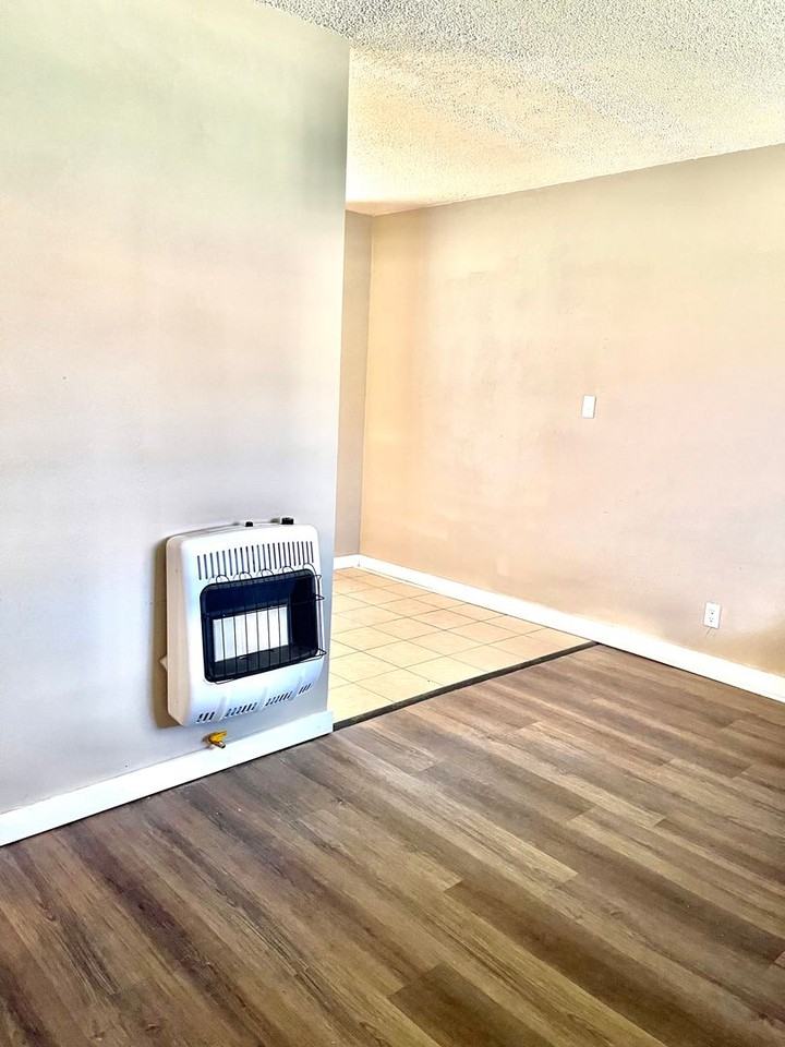 Birch Place Apartments - Photo 6 of 15