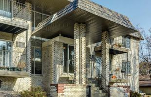 featured image of 200 W 97th St