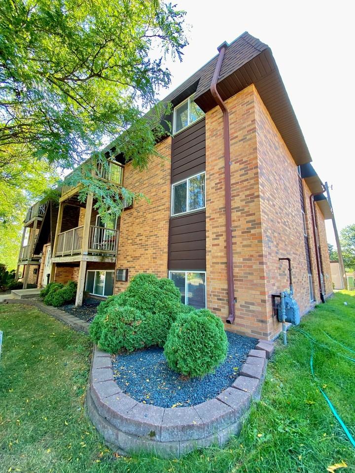 3927 West Broadway - Photo 4 of 14