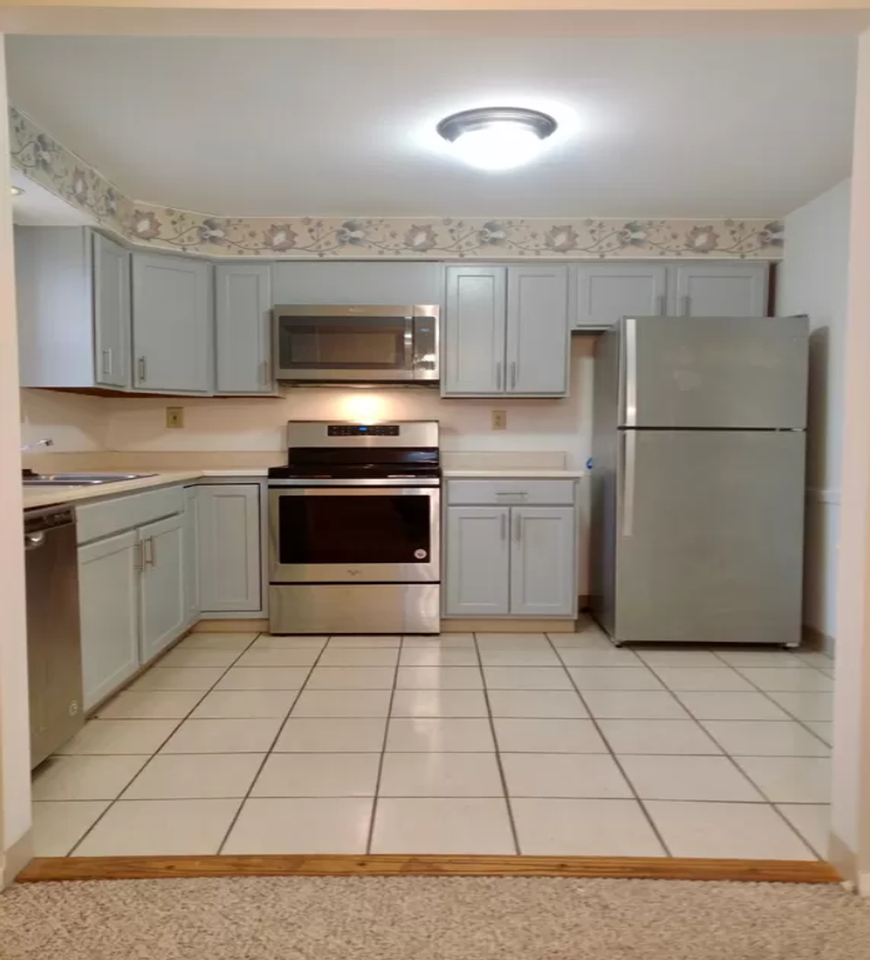 Millersport Apartments - Photo 4 of 14