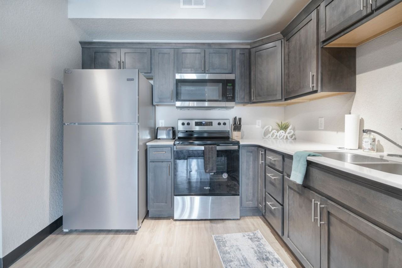 Rush Mills - Photo 3 of 40