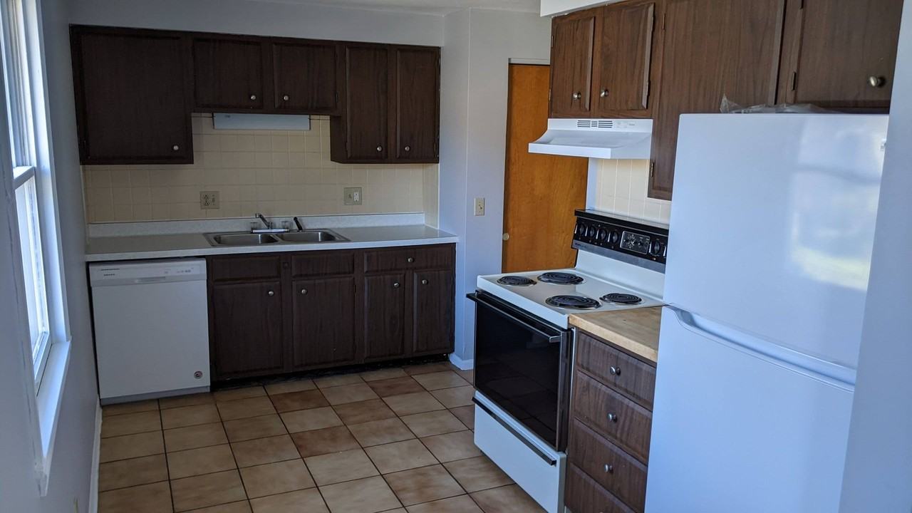 Willow View - Photo 4 of 6