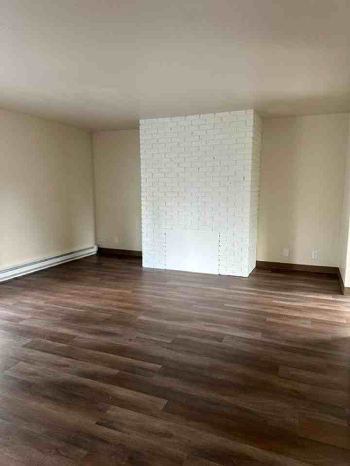 184-2nd St 4 Plex - Photo 2 of 14