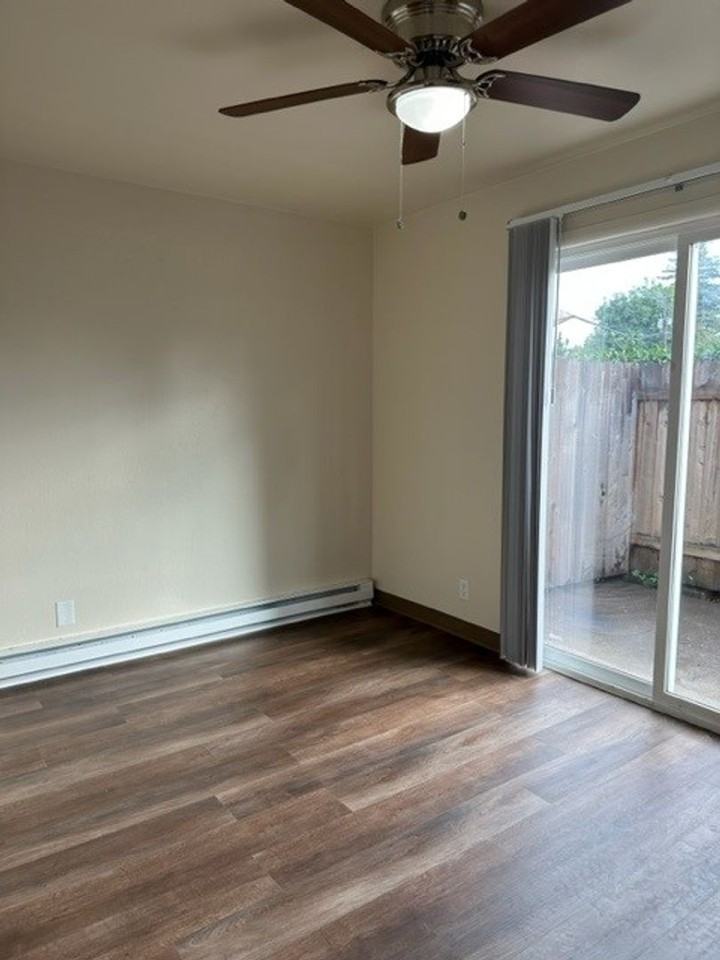 184-2nd St 4 Plex - Photo 3 of 14