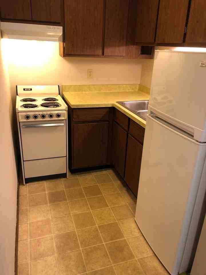 1707 North Wisconsin Street - Photo 3 of 11