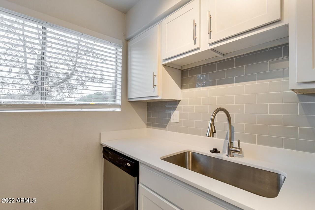 Date Villas - Photo 3 of 18