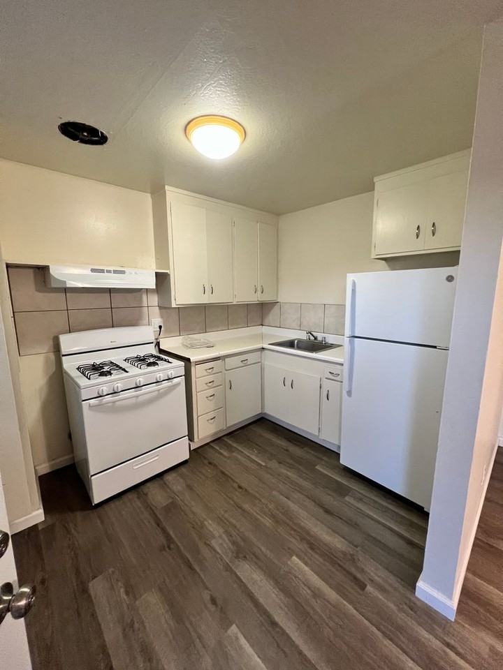 5366 Saint Mark Avenue - Photo 2 of 9