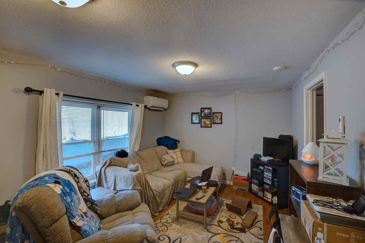 Campus Apartments East - Photo 3 of 11