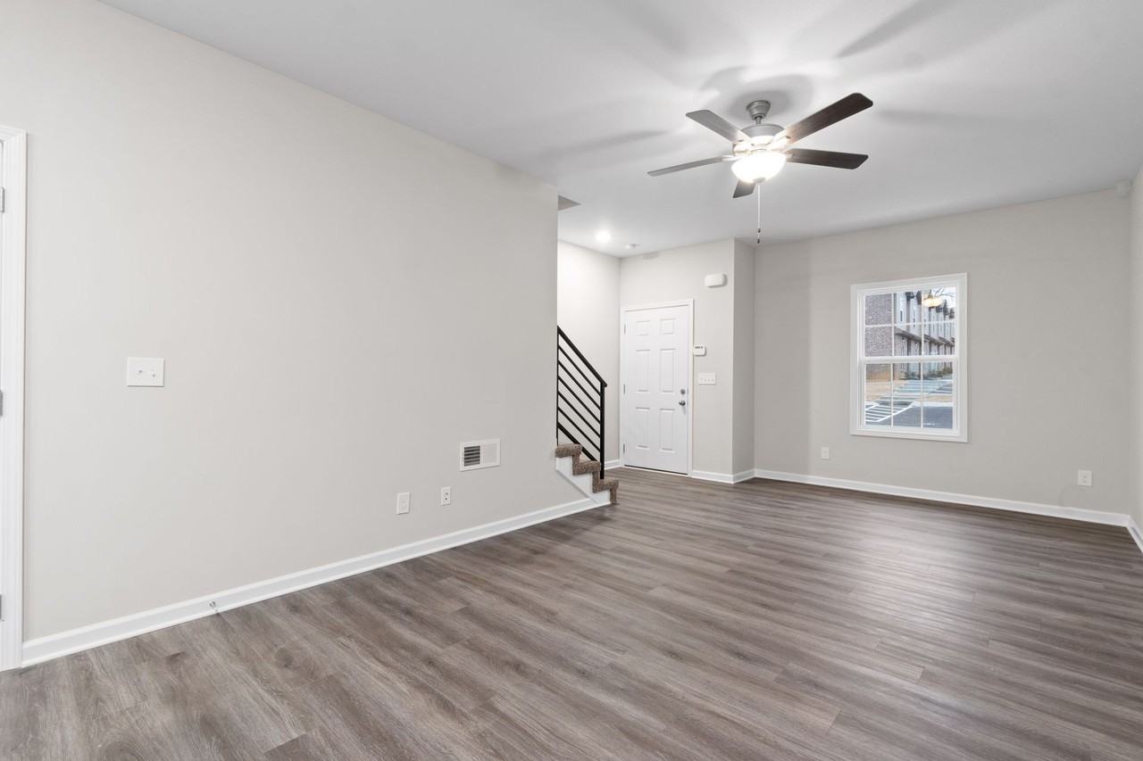 Old Towne Commons - Photo 4 of 31