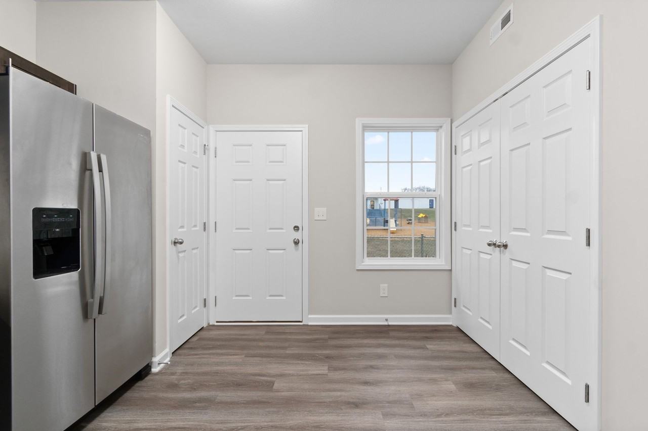 Old Towne Commons - Photo 6 of 31