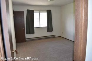 209 S 15th Ave - Photo 1 of 1