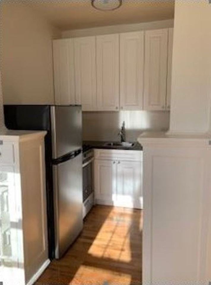 347 - *Wolcott Arms North* - Photo 2 of 8