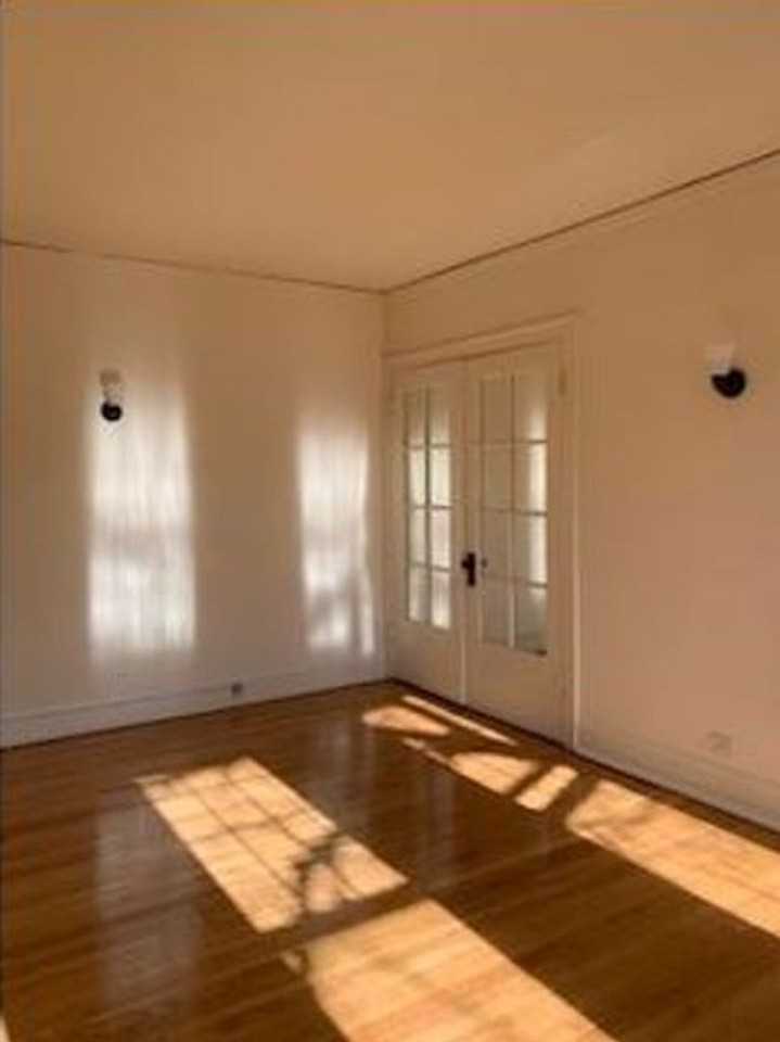 347 - *Wolcott Arms North* - Photo 6 of 8