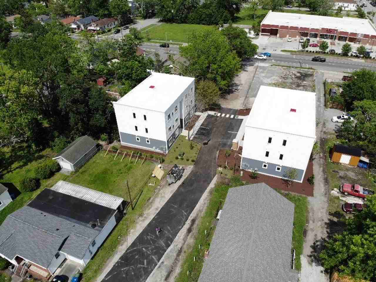 Studio 17 at 510 S 17th Street - Photo 3 of 11