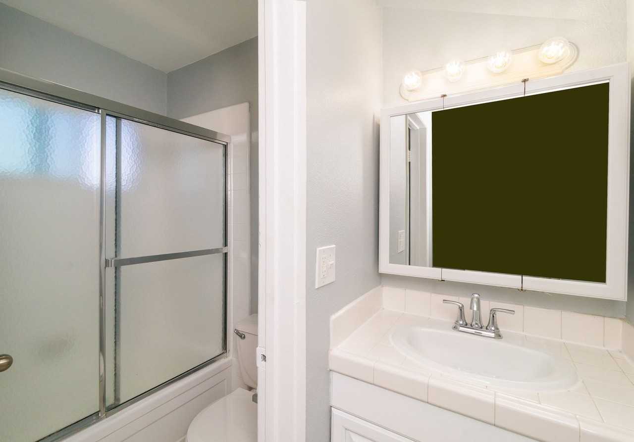 15209 Prairie Ave - Photo 5 of 8