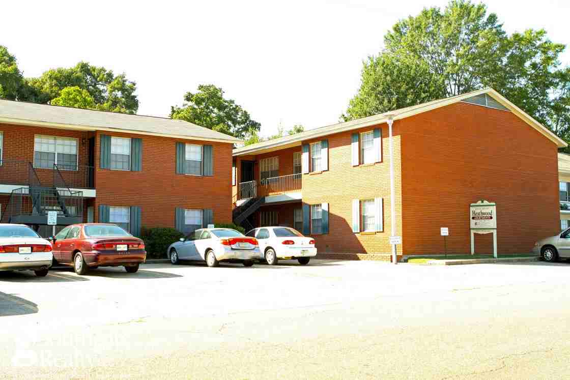 Heathwood Apartment Homes - Photo 5 of 18