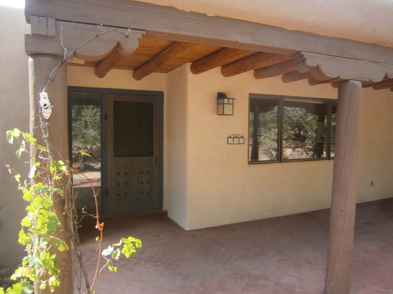 109 W Zia Rd - Photo 2 of 27