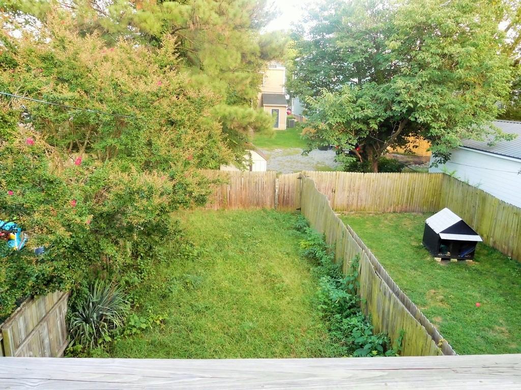 521 N 27th St - Photo 3 of 19