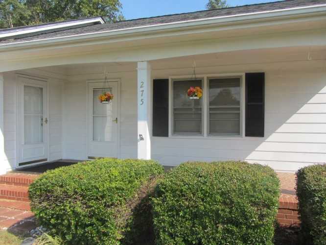 275 E Stewart St - Photo 2 of 24