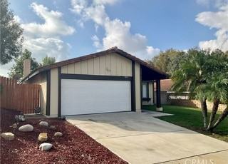 1824 Yvonne St - Photo 2 of 23