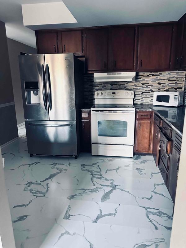 7D Fairway Rd - Photo 6 of 23