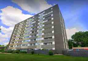 featured image of 1100 Erie Ave #501