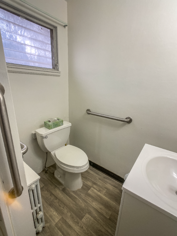 551 Chestnut St #2 - Photo 3 of 20