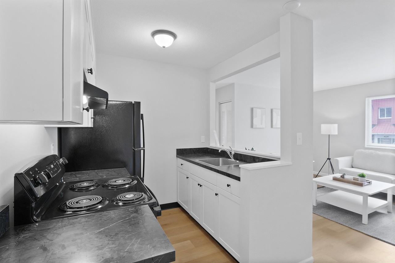 608 7th Ave #17 - Photo 3 of 19