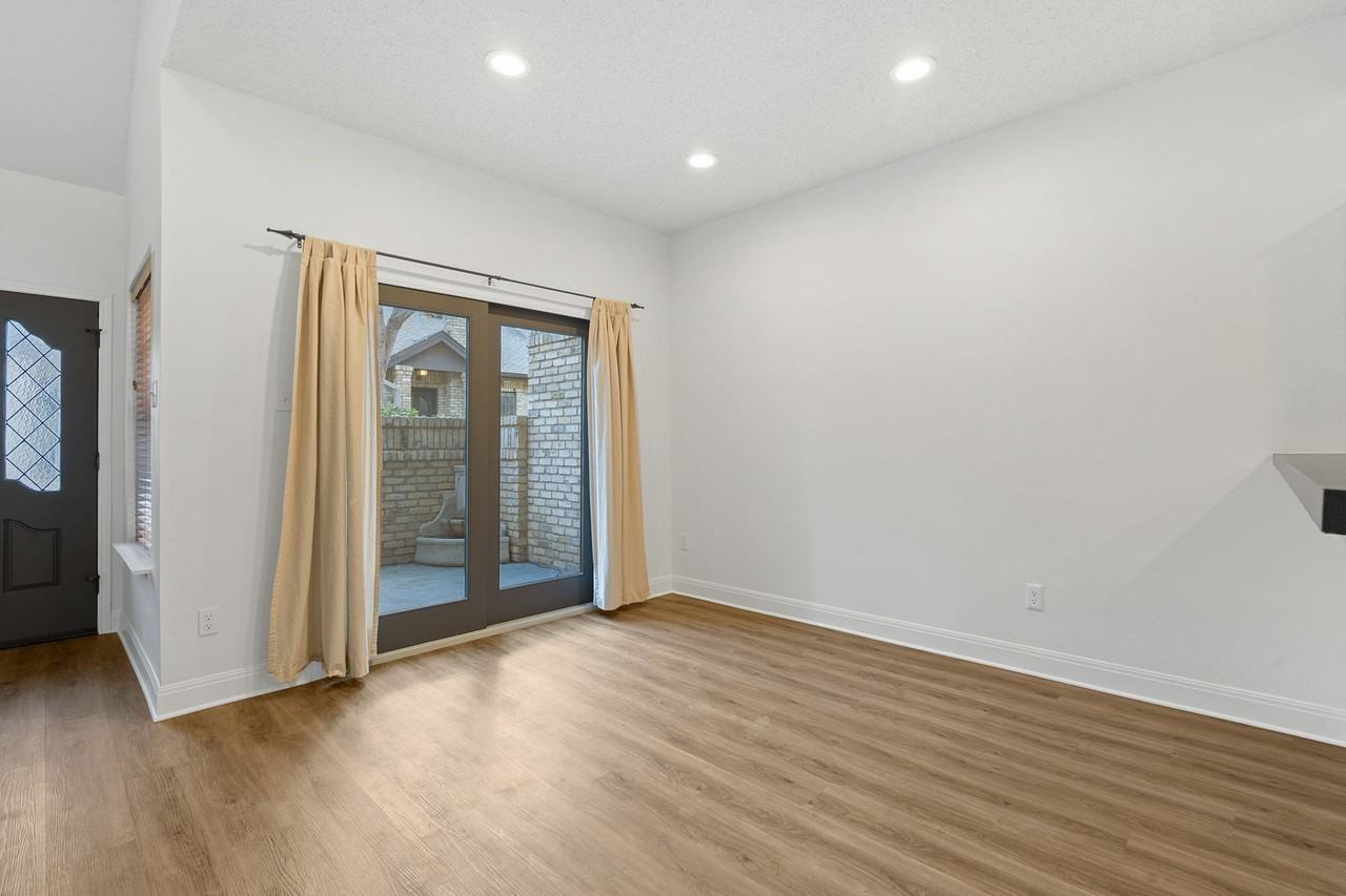 10819 Crown Colony Dr #22 - Photo 5 of 19