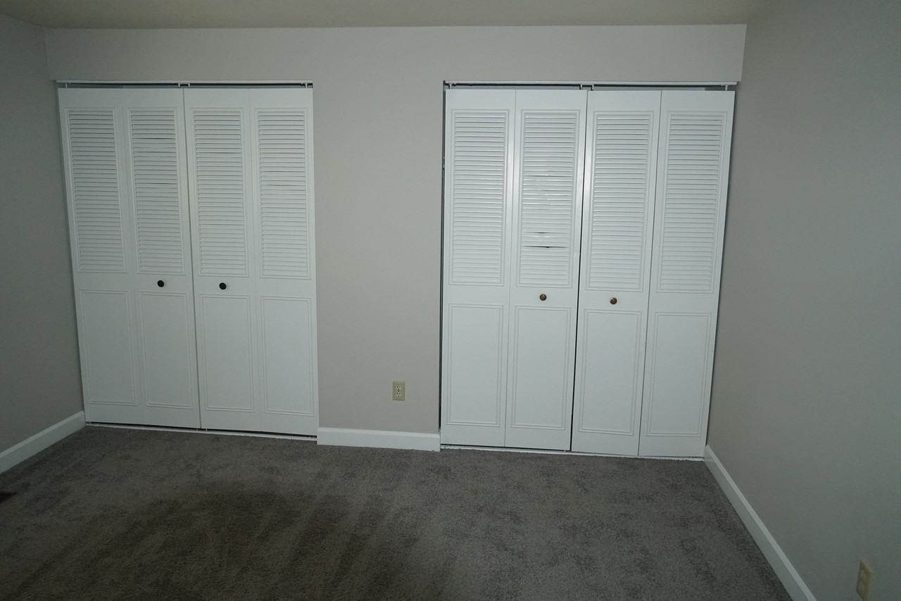 Willamette Center - Photo 6 of 34