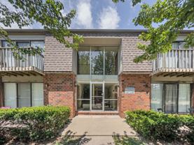 1915 Waverly Ct - Photo 1 of 1