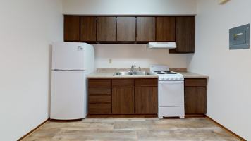 featured image of 2609 Thomas Dr